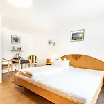 Landgasthof Zum Pflug 3*